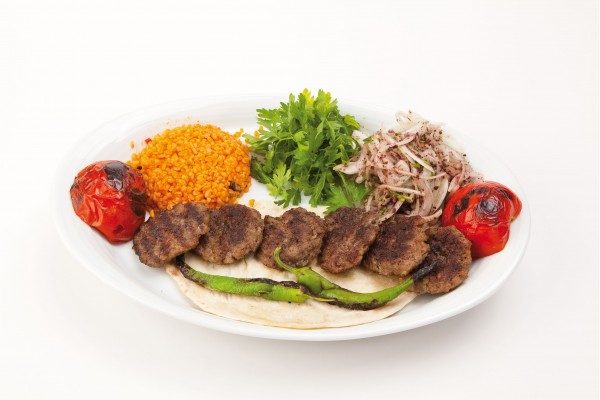 Mangal Köfte